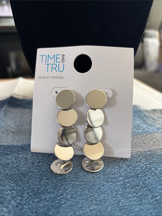 Time and Tru Jewelry - Time and Tru Two-Tone Stacked Disc Drop Earrings